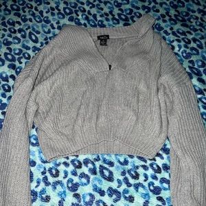gray v neck sweater from rue 21